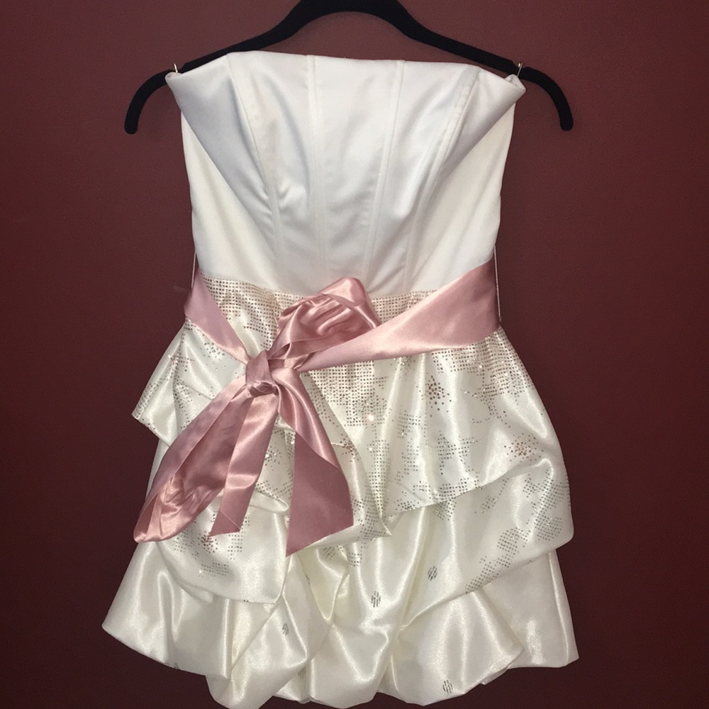 JESSICA MCCLINTOCK FOR GUNNE SAX DRESS - Size 7